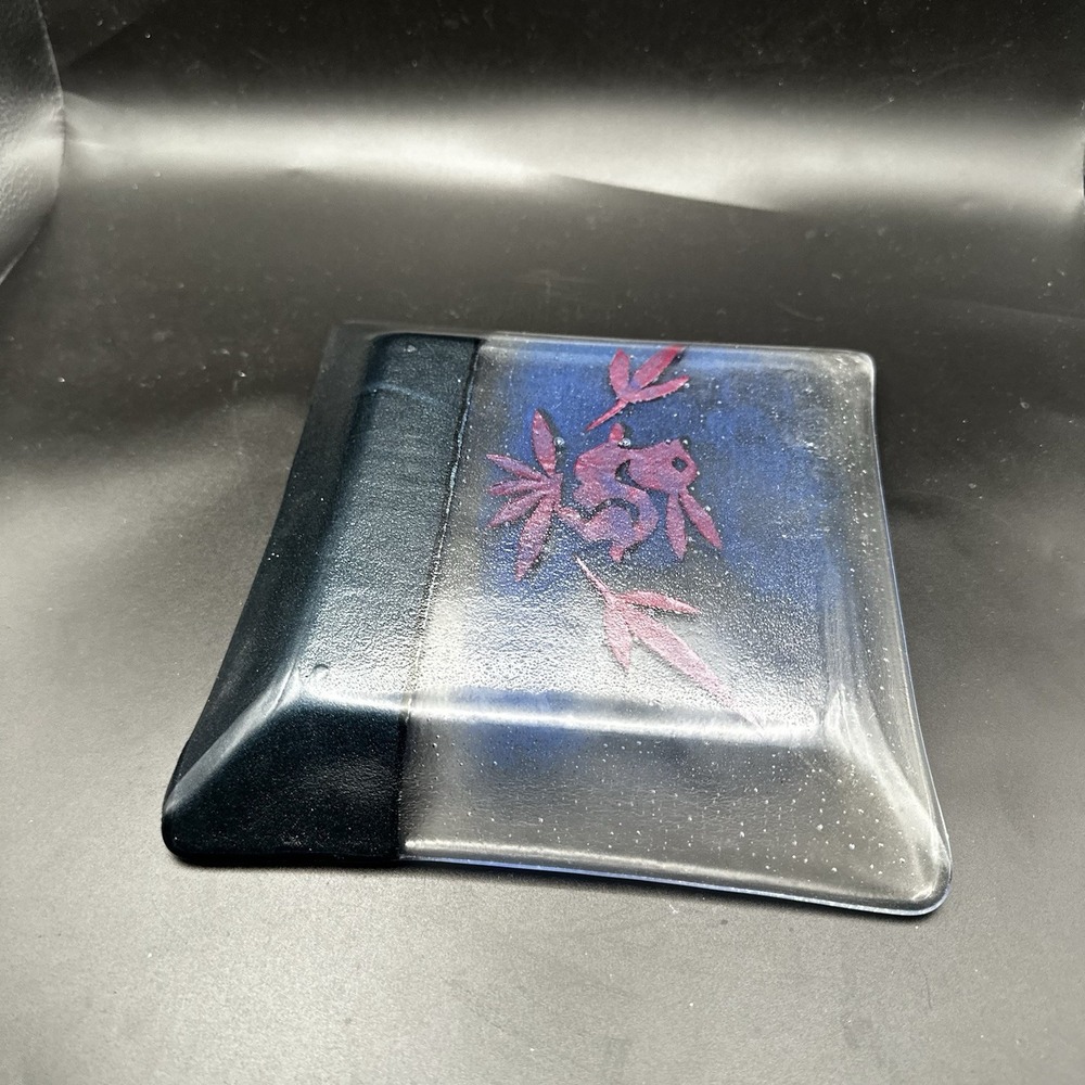 Dichroic Studio Art Fused Glass Rectangular Plate With Rabbit Design Blue Red - Picture 5 of 8